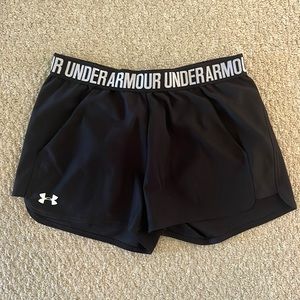 Black Under Armor Athletic Shorts With Pockets